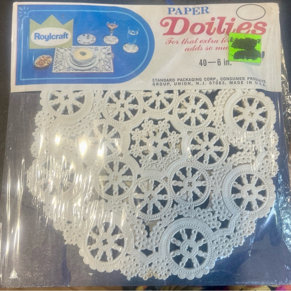 Vintage Roylcraft Craft White 6 inch Paper Doilies - 40 Pack
